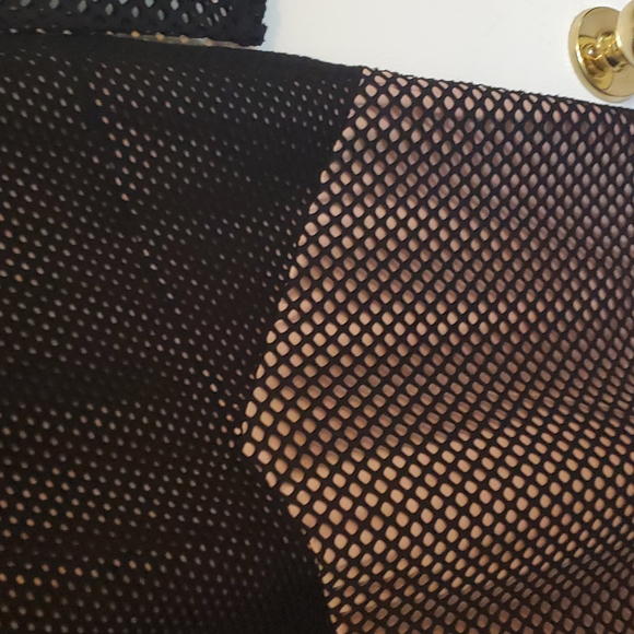 M - BCBG Dress - Picture 4 of 5